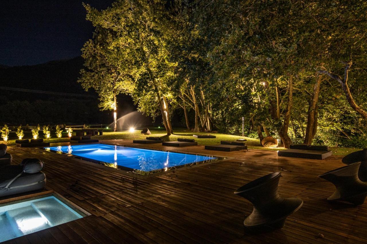 Oniropetra Boutique Hotel Karpenisi Exterior photo